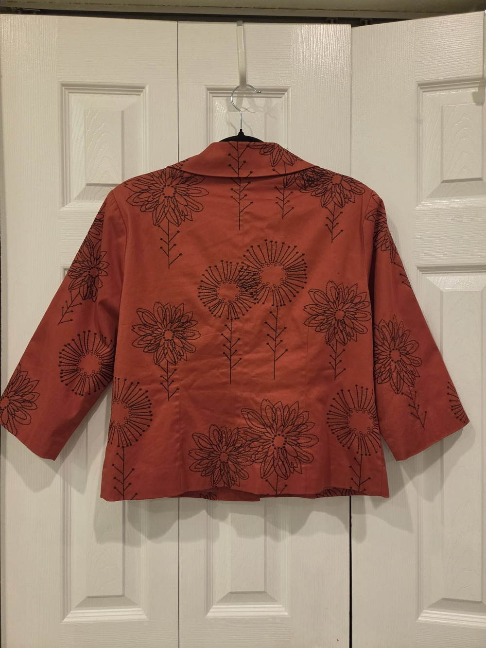 Rust Floral Cropped Jacket - Picture 4 of 5